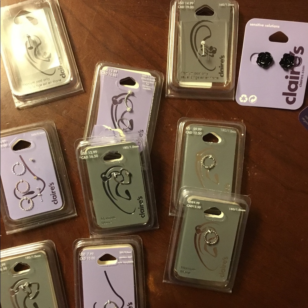 Earrings - Picture 2 of 2